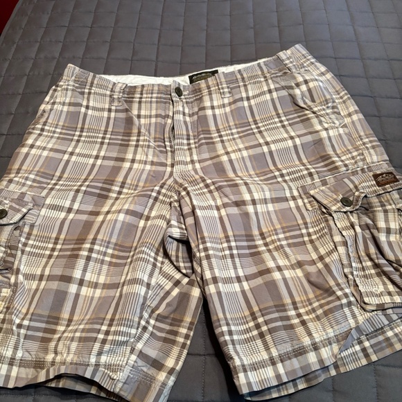 Bundle of 3 Shorts. EddieBauer and a Faded Glory - Picture 2 of 7
